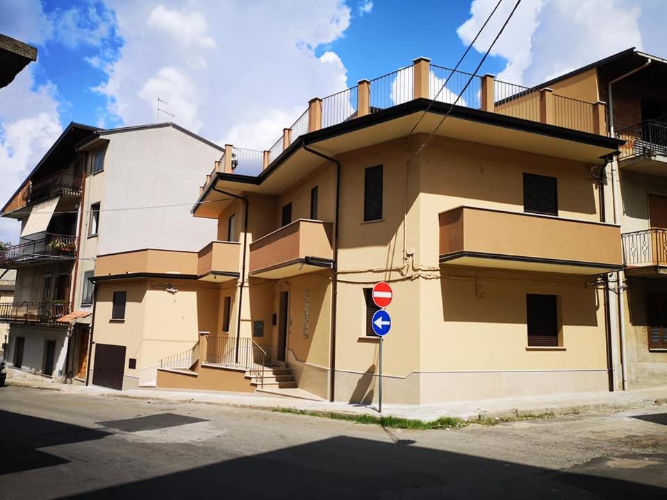 Bed And Breakfast Il Sole -Cinquefrondi Exteriör bild